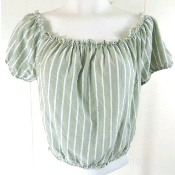 AMERICAN EAGLE OUTFITTERS GREEN AND WHITE STRIPED OFF THE SHOULDER BUBBLE TOP - Picture 3 of 4